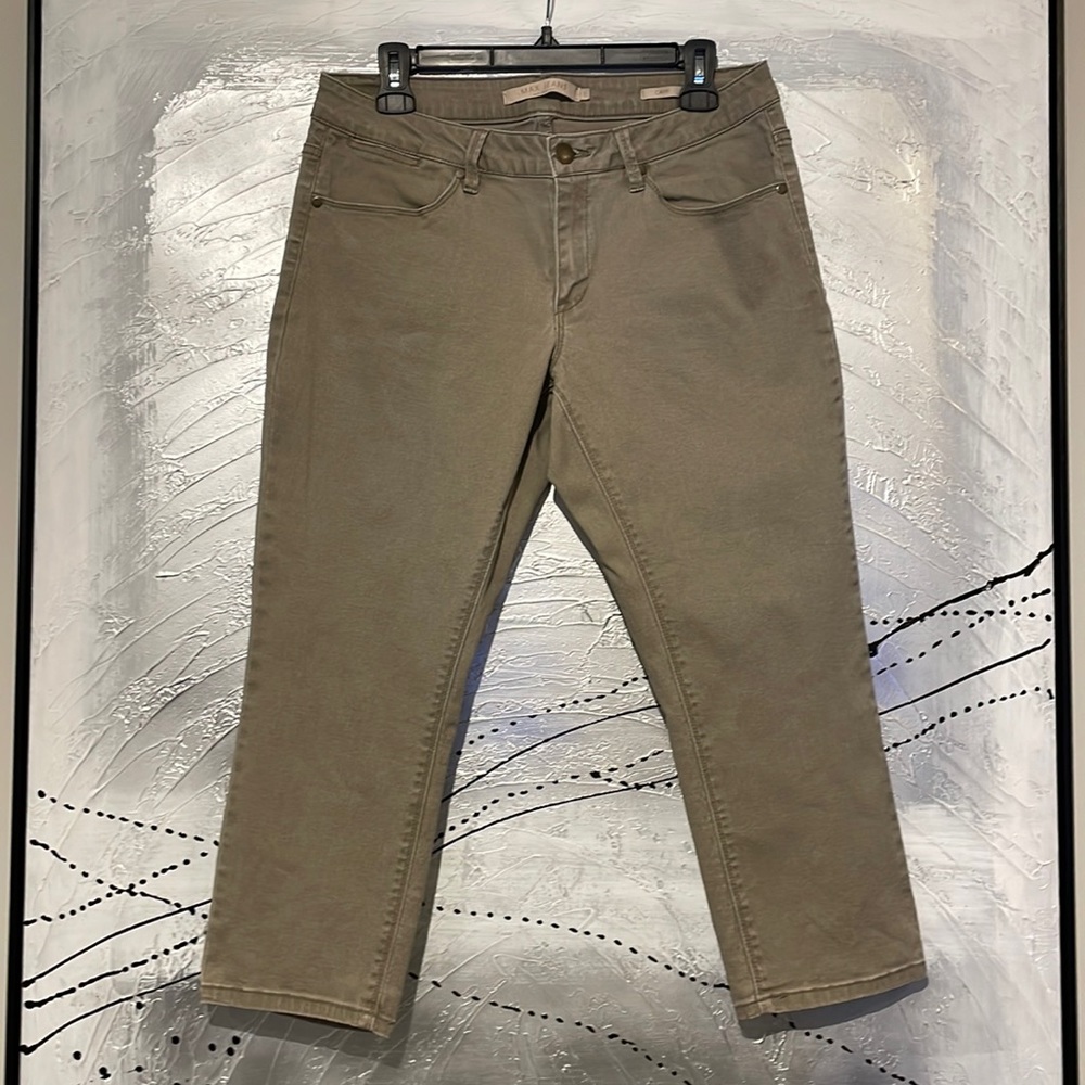 MAX JEANS Denim Capri. Size 12. Tan.
